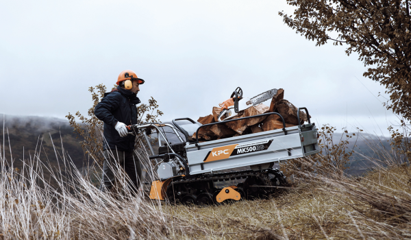 Gran aliado en la agricultura y la jardinería, así como en la carga de leña