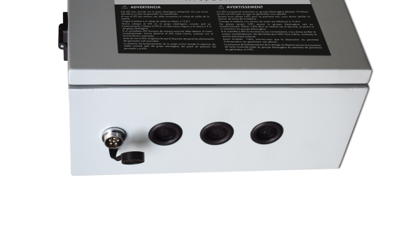 Orificios para el cableado en la base